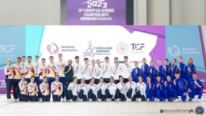 podium ph simone ferraro sfa05335 copia